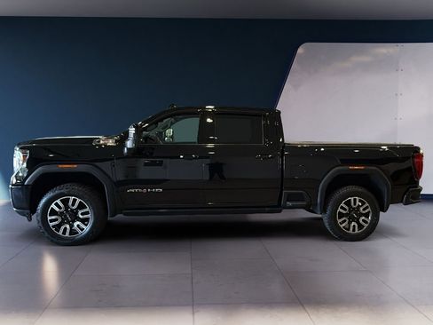 Used 2023 GMC Sierra 2500 AT4 w/ AT4 Preferred Package AWD/4WD image 4