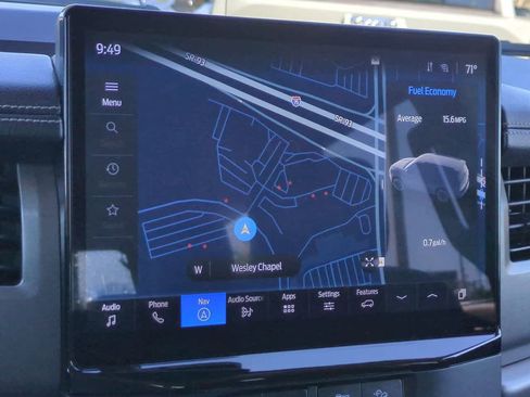 Used 2024 Ford Expedition XLT image 21