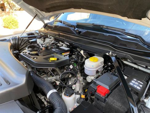 Used 2025 RAM 2500 Big Horn AWD/4WD image 19