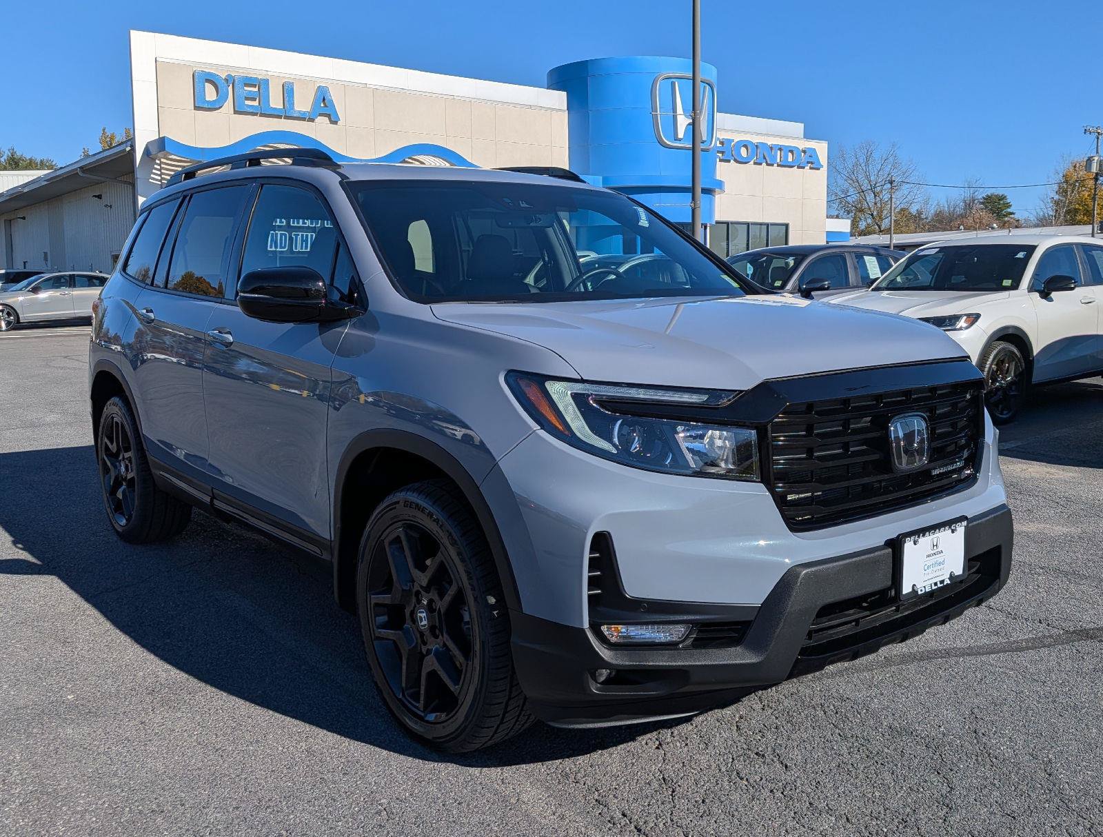 Certified 2024 Honda Passport Black Edition image 4