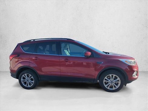 Used 2019 Ford Escape SEL AWD/4WD image 4