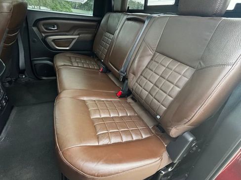 Used 2021 Nissan Titan Platinum Reserve w/ Moonroof Package image 13