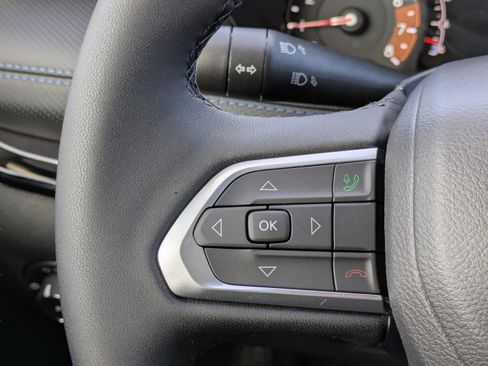 New 2026 Jeep Compass Latitude w/ Sun and Sound Group AWD/4WD image 28