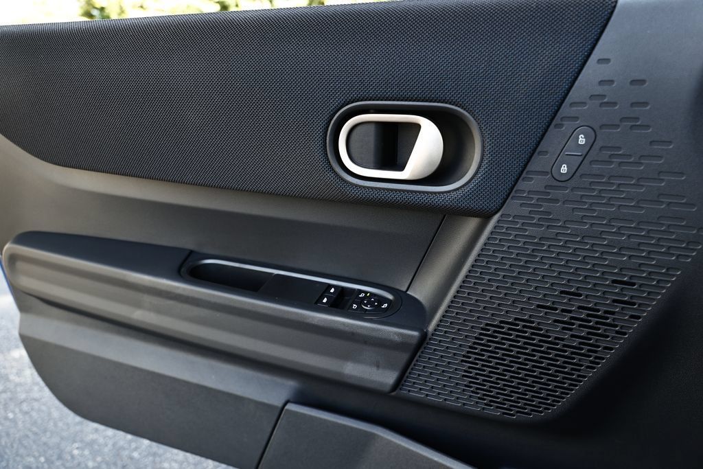 New 2026 MINI Cooper 2-Door Hardtop FWD image 14
