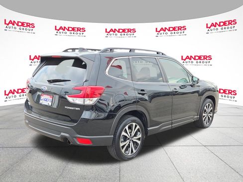 Used 2024 Subaru Forester Limited image 3