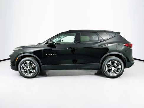Used 2024 Chevrolet Blazer LT w/ Convenience Package FWD image 4