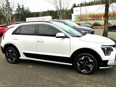 Used 2023 Kia Niro Wind image 4