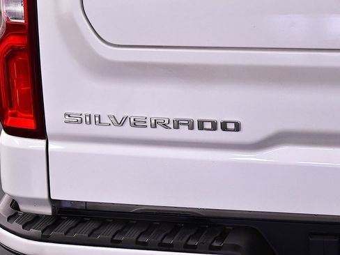 Used 2023 Chevrolet Silverado 1500 High Country w/ High Country Premium Package image 12