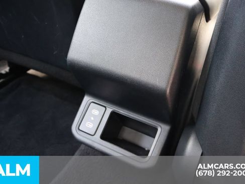 Used 2025 Kia K4 FWD image 23
