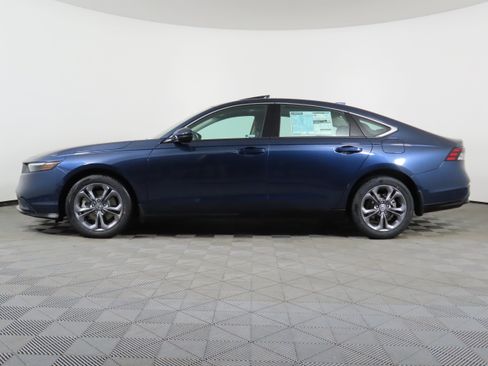 New 2026 Honda Accord EX-L image 15
