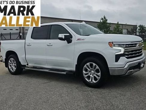 Used 2024 Chevrolet Silverado 1500 LTZ AWD/4WD image 2