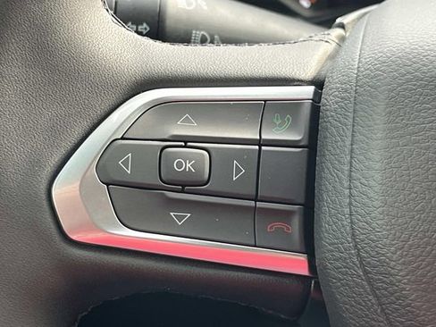 New 2026 Jeep Compass Latitude image 23