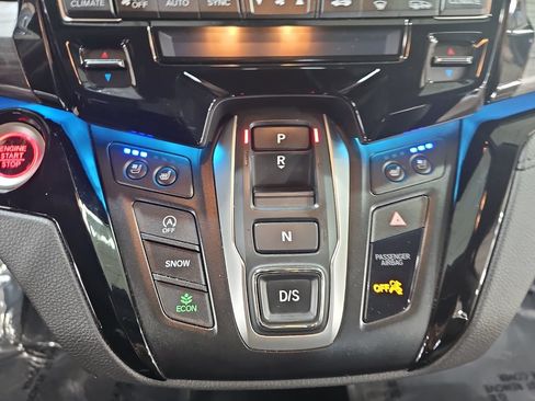 Used 2023 Honda Odyssey Elite image 31
