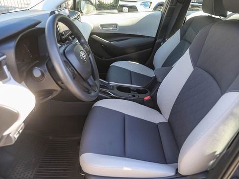 Used 2026 Toyota Corolla LE image 18