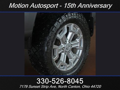 Used 2016 Nissan Titan SV image 47