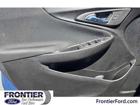 Used 2024 Chevrolet Malibu LT FWD image 11