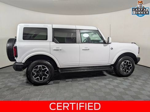 Certified 2025 Ford Bronco Outer Banks AWD/4WD image 2