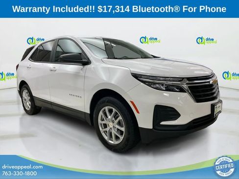 Used 2023 Chevrolet Equinox LS w/ LS Convenience Package AWD/4WD image 3