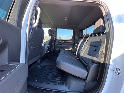 Used 2025 GMC Sierra 1500 Elevation w/ Elevation Premium Package image 12