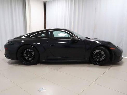 Used 2026 Porsche 911 GT3 RWD image 6