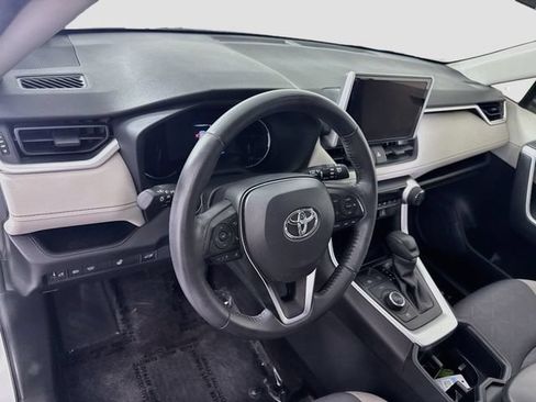 Certified 2023 Toyota RAV4 XLE w/ Convenience Package AWD/4WD image 10