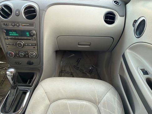 Used 2011 Chevrolet HHR LT w/ My Link Package image 17