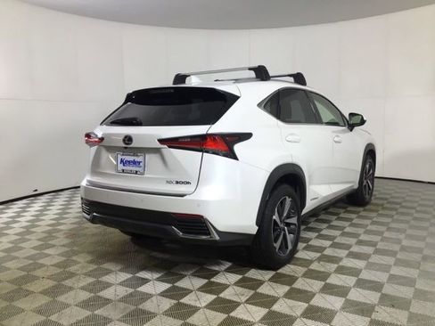 Used 2018 Lexus NX 300h AWD w/ Premium Package image 7