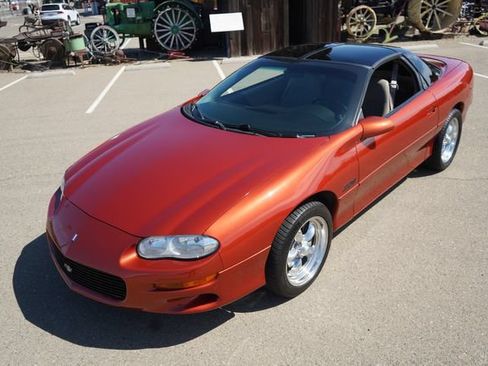 Used 2002 Chevrolet Camaro Z28 w/ Preferred Equipment Group 2 RWD image 6