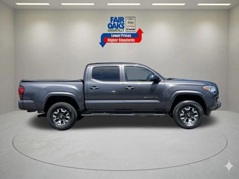 Used 2023 Toyota Tacoma SR RWD image 5