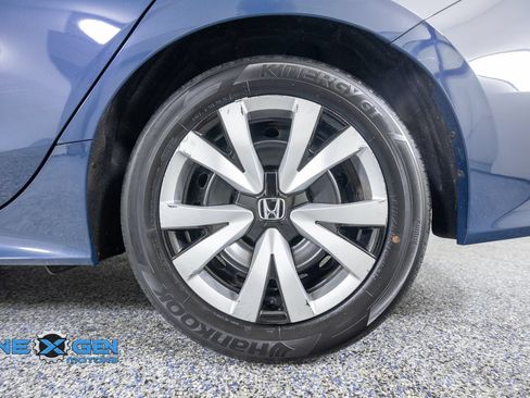Used 2025 Honda Civic LX image 47