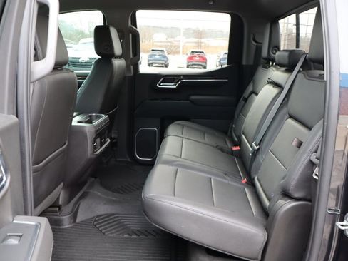 Used 2022 Chevrolet Silverado 1500 LT Trail Boss w/ LT Trail Boss Premium Package image 43