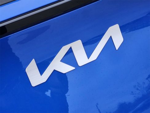 Certified 2026 Kia Sportage EX w/ EX Panorama Roof Package image 10