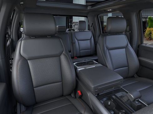 New 2025 Ford F150 Lariat w/ Equipment Group 502A High image 11