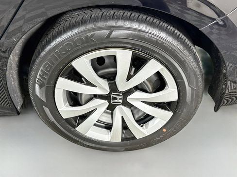 Used 2024 Honda Civic LX image 31