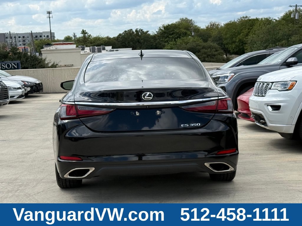 Used 2023 Lexus ES 350 w/ Premium Package FWD image 10