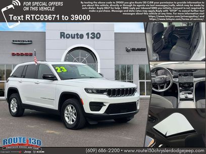 Used 2023 Jeep Grand Cherokee Laredo w/ Luxury Tech Group I