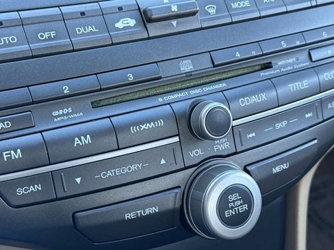 Used 2009 Honda Accord EX-L image 19