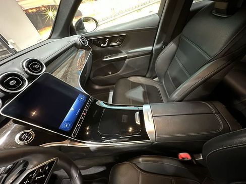 Used 2023 Mercedes-Benz GLC 300 4MATIC image 28