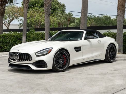 Used 2020 Mercedes-Benz AMG GT C image 2