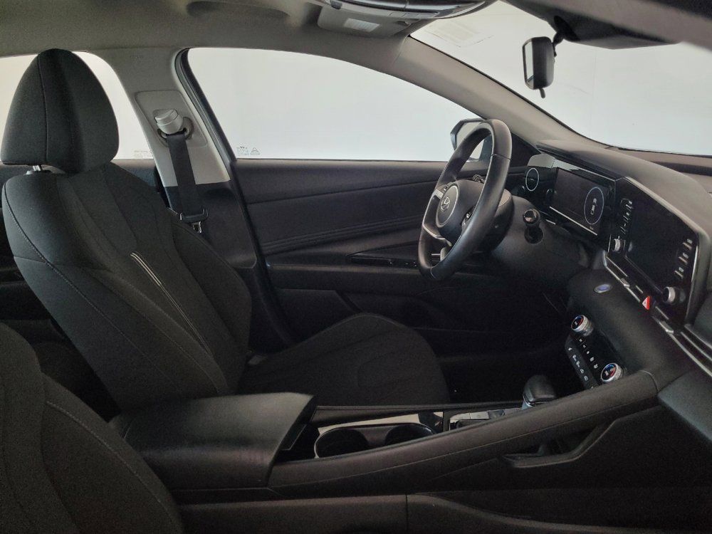 Used 2021 Hyundai Elantra SEL w/ Convenience Package FWD image 21