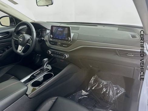Certified 2023 Nissan Altima 2.5 SR FWD image 27