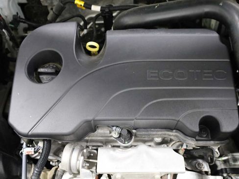 Used 2023 GMC Terrain AT4 w/ Tech Package AWD/4WD image 39