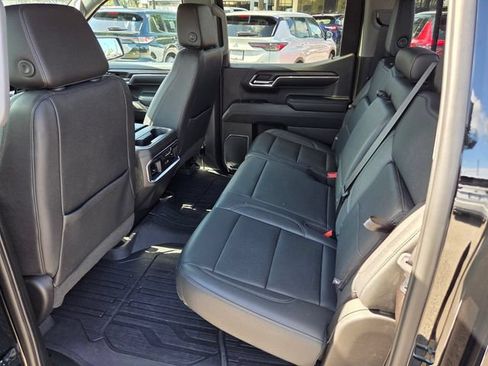 Used 2023 GMC Sierra 1500 SLT w/ SLT Premium Plus Package RWD image 9