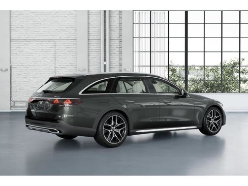 New 2026 Mercedes-Benz E 450 4MATIC All-Terrain Wagon image 19
