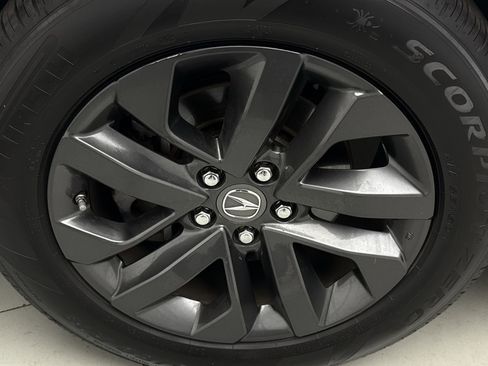 Used 2020 Acura MDX FWD image 24