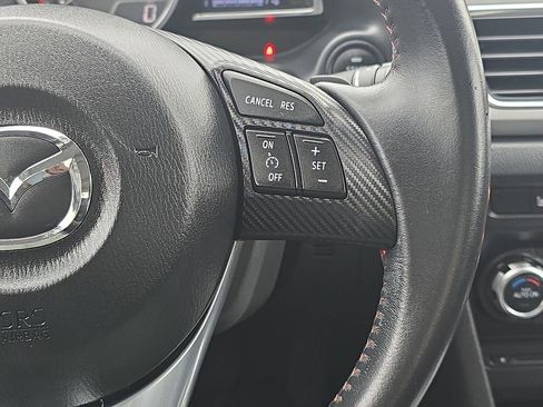 Used 2016 MAZDA MAZDA3 s Touring image 17