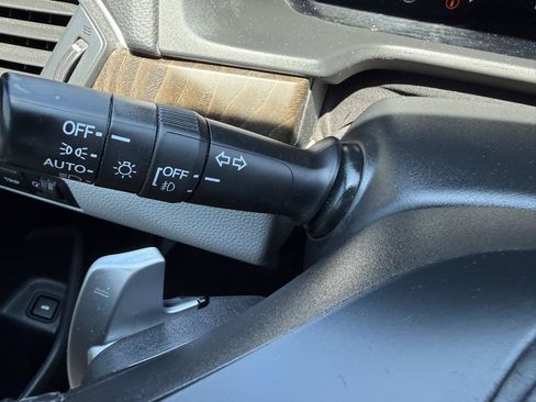 Used 2018 Honda Accord Touring image 29