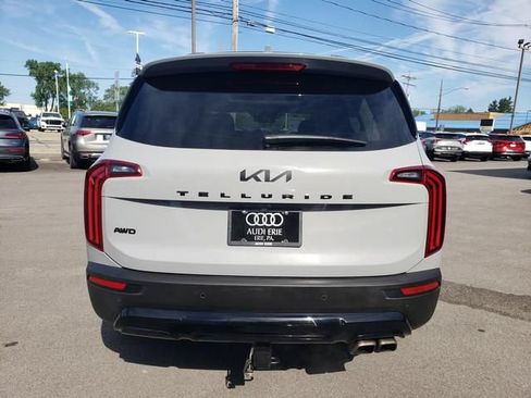 Used 2022 Kia Telluride EX w/ EX Premium Package AWD/4WD image 4