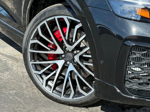New 2026 Audi SQ8 Prestige image 1