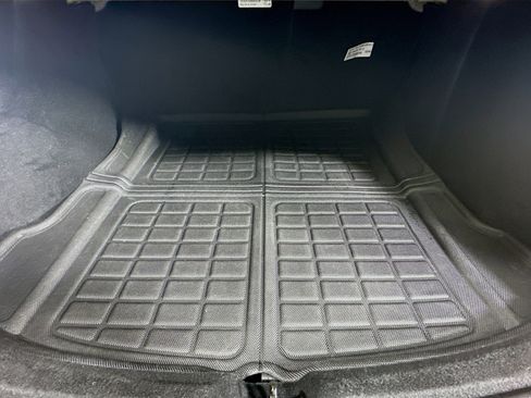 Used 2024 Tesla Model 3 Long Range image 29